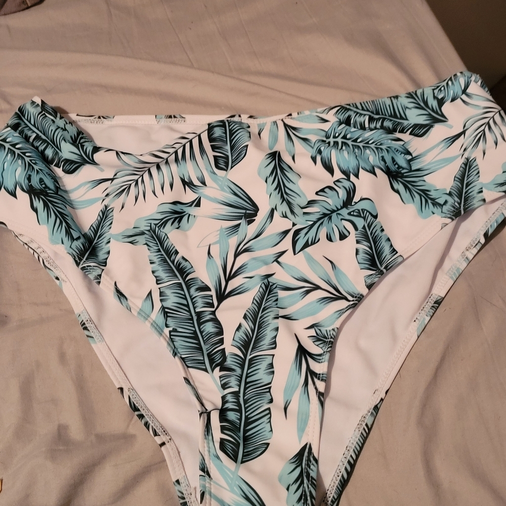 Swim bottoms